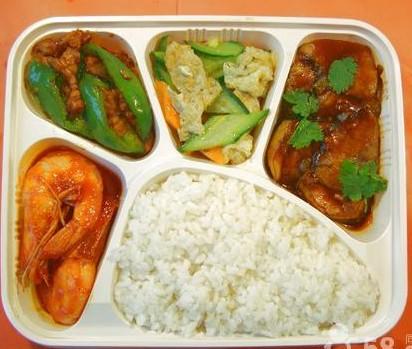 綠閩餐飲管理 以9元快餐配送撬動(dòng)食堂外包市場(chǎng)，構(gòu)筑品牌管理新生態(tài)